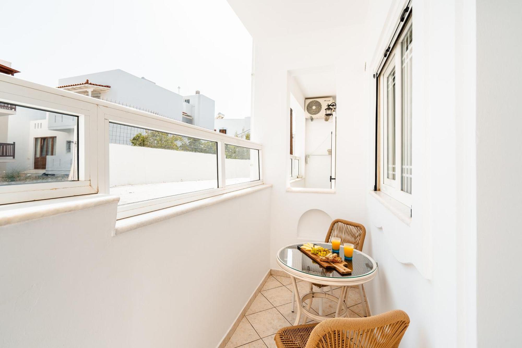 Smirida Suites Naxos City Ngoại thất bức ảnh