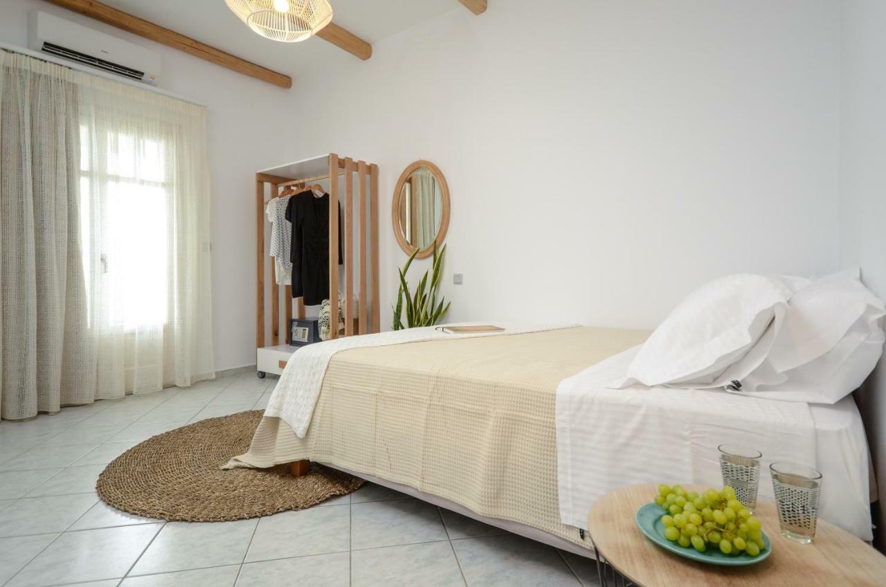 Smirida Suites Naxos City Ngoại thất bức ảnh